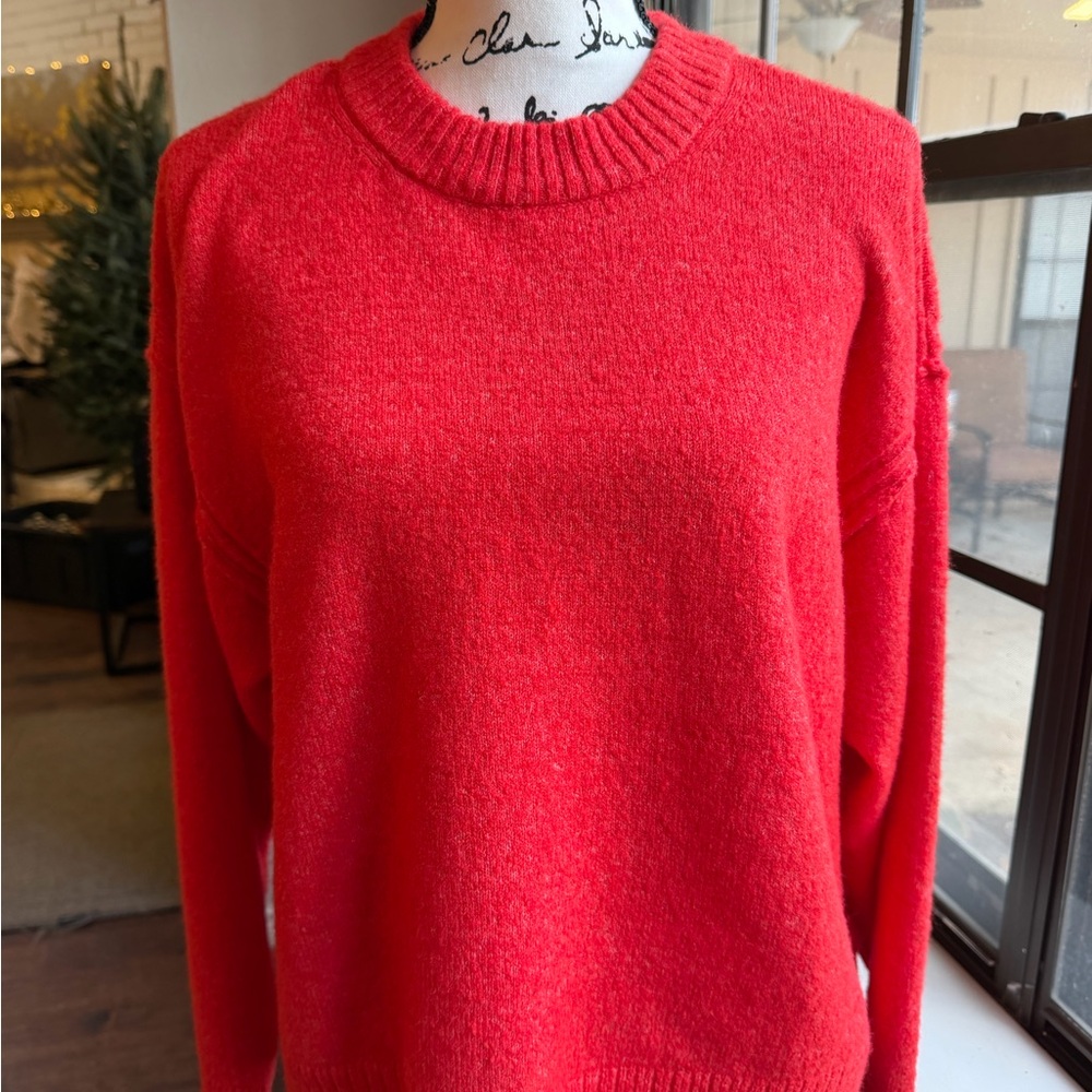 American Eagle Sweetheart Sweater